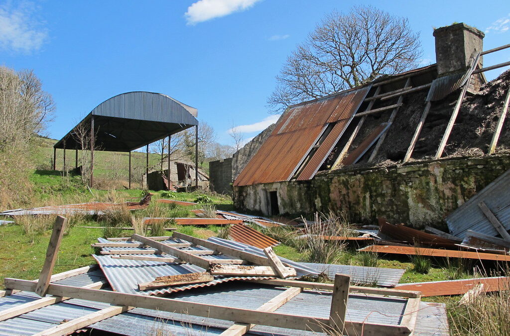  Roofing Scams in the Midsouth: What to Watch for After a Storm